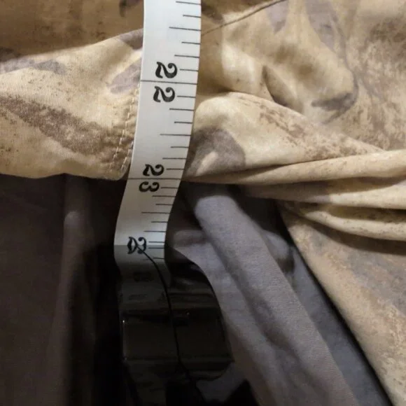 Tommy Bahama Indigo Palms Button-Down Shirt Men’s XL Tan Floral Long Sleeve - Picture 5 of 6